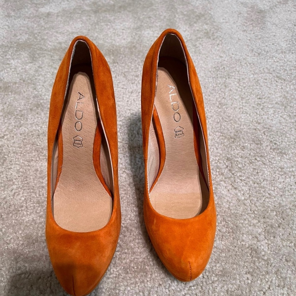 Aldo orange heels